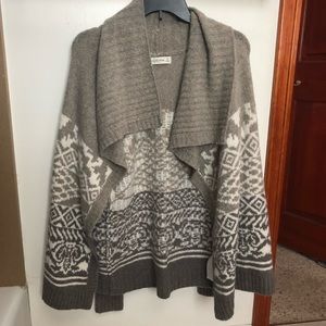 Abercrombie and Fitch cardigan